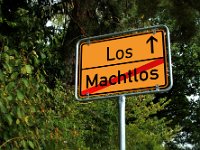 Machtlos  "Machtlos? - Los!"